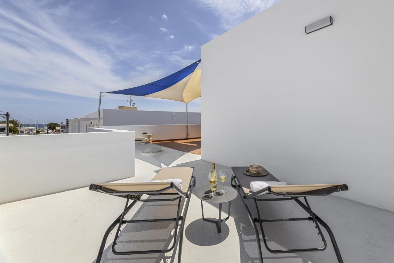 La Casa De Las Velas Playa Honda  Εξωτερικό φωτογραφία